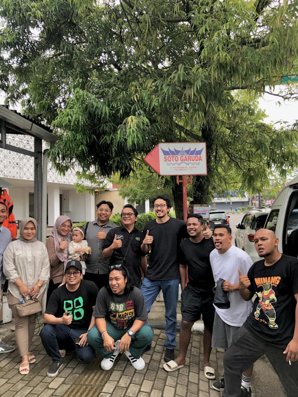 Galeri rental mobil Padang 6